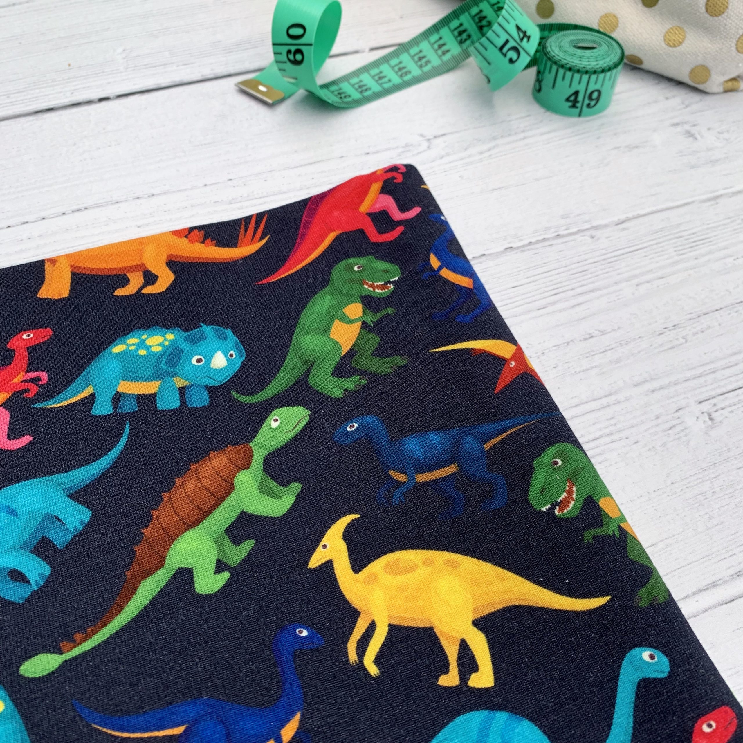 Jurrasic park dinosaurs French terry knit fabric cotton knitwear Jersey Fabric Realistic Dinosaurs sweatshirts fabric Dinosaurs Fabric.