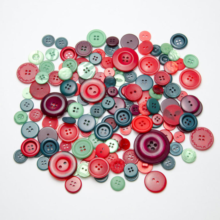 Red & Green Craft Buttons