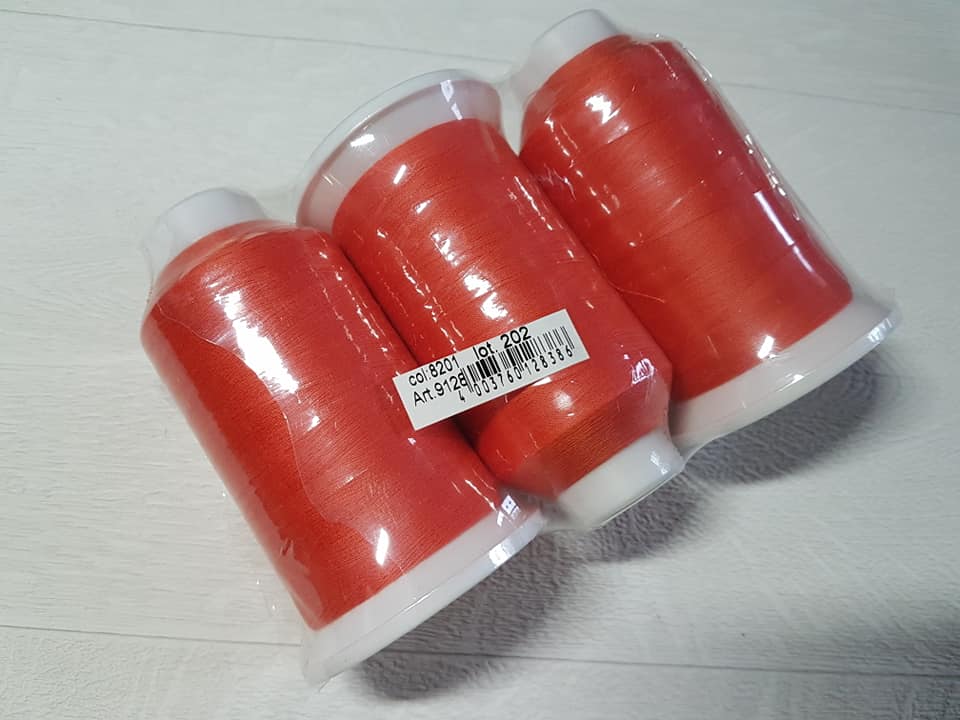Orange 8201 Aerolock Madeira Thread