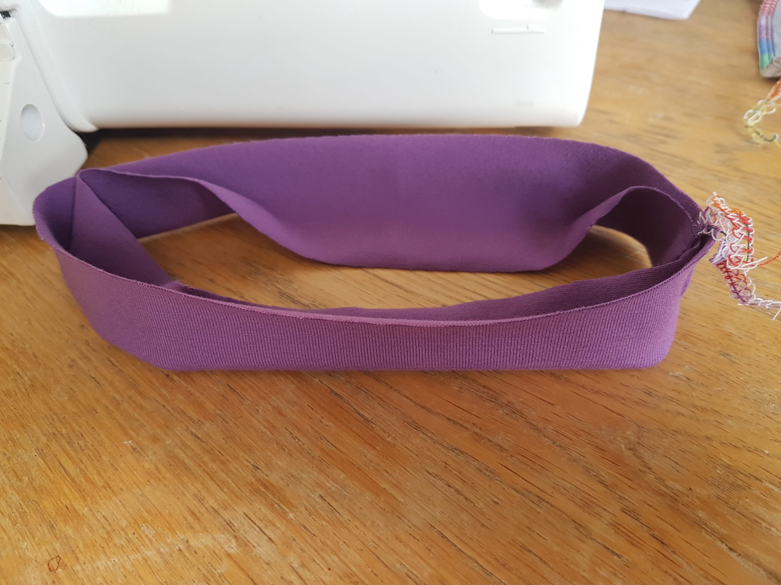 How to attach a neckband sewing tutorial - Caboodle Textiles